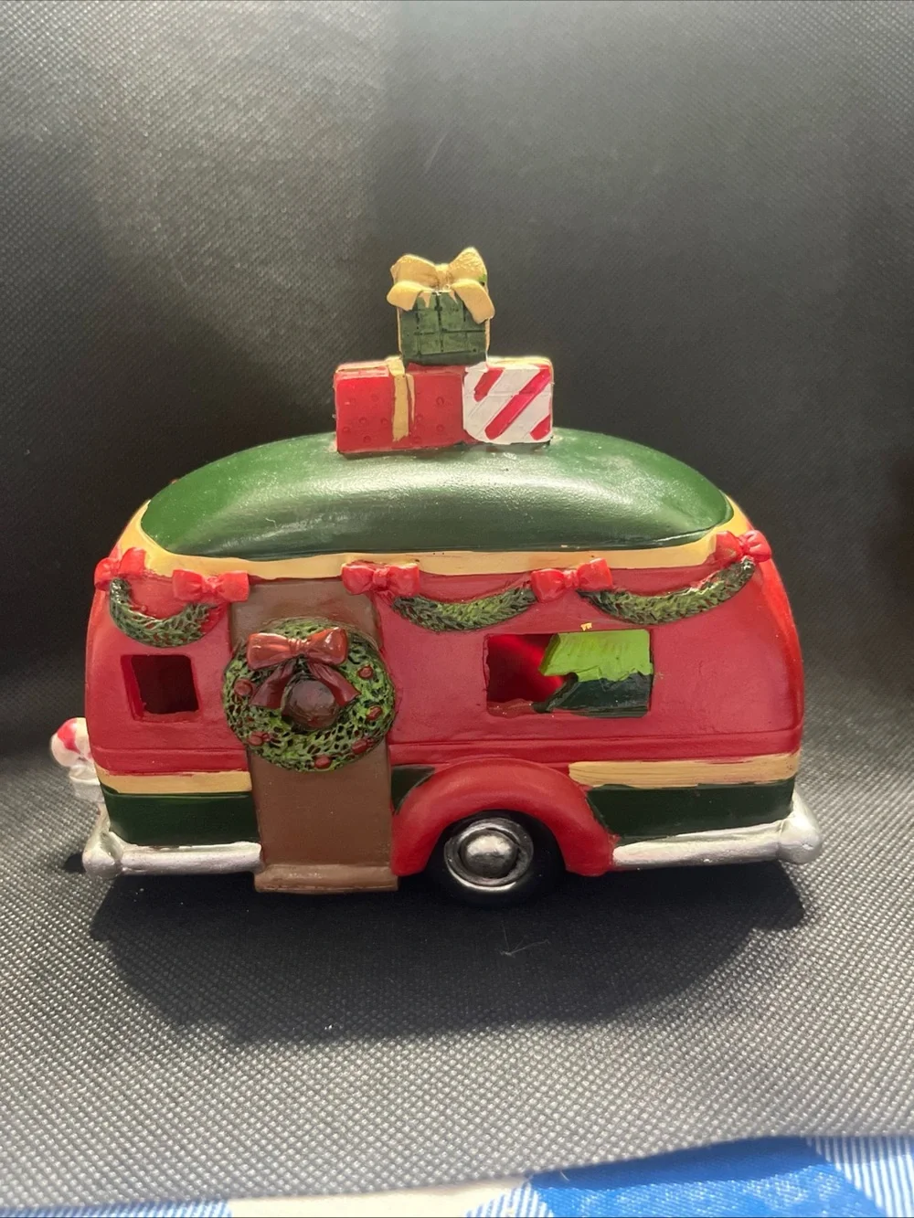 Burton Red Holiday Vintage Woody Truck with festive trailer with Black Wheels